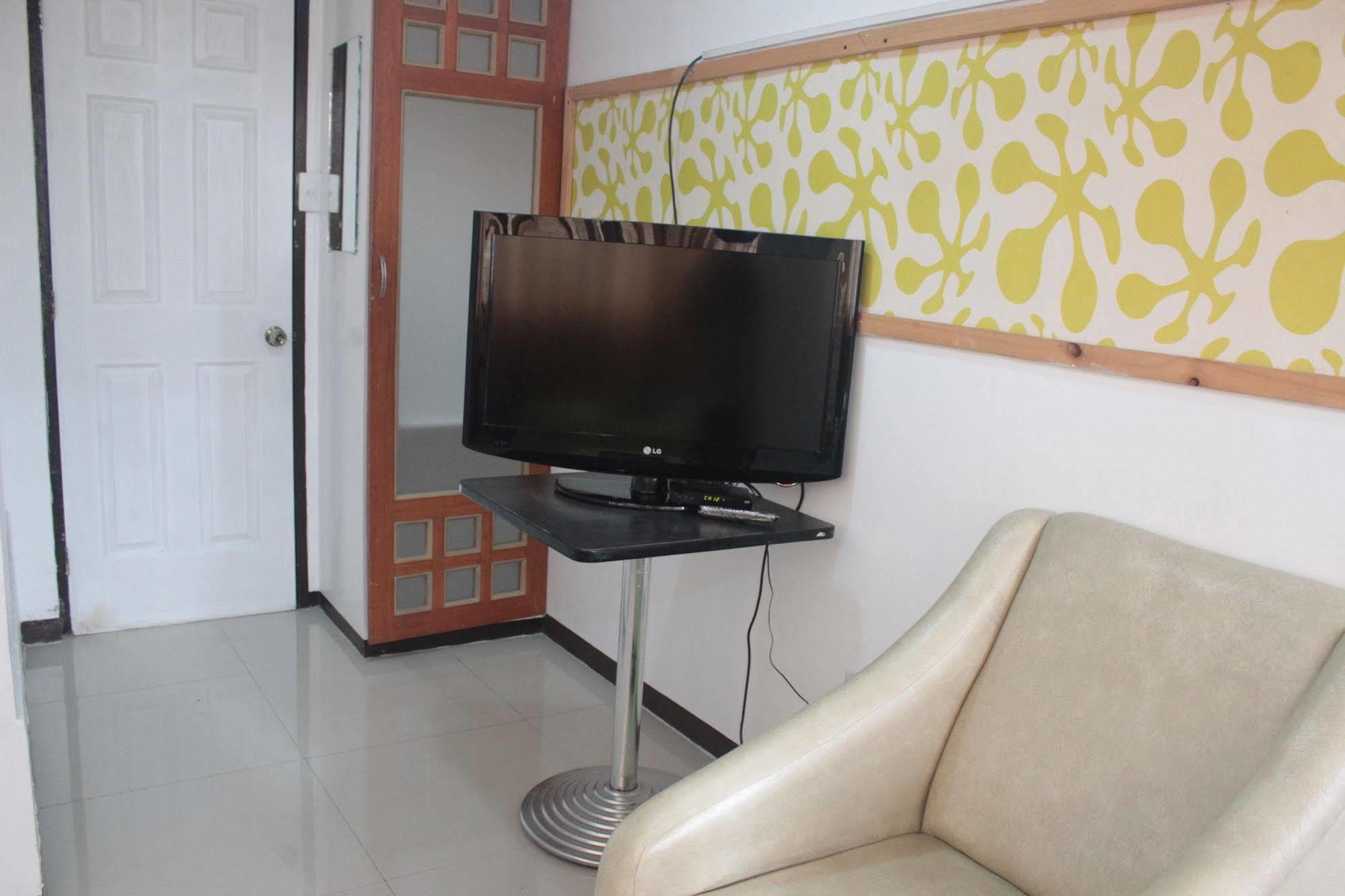 Yuj Inn - Quezon City Extérieur photo