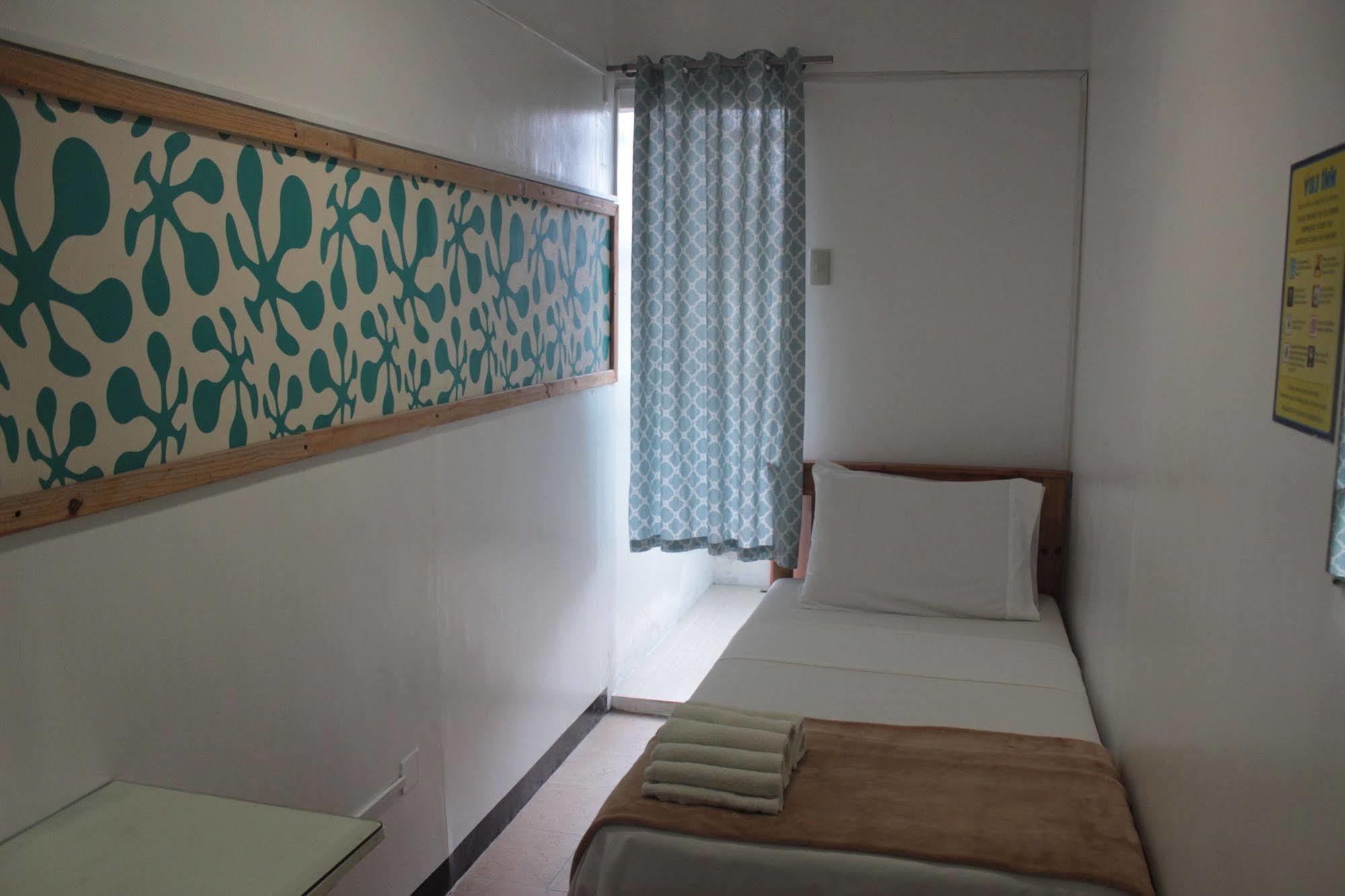 Yuj Inn - Quezon City Extérieur photo