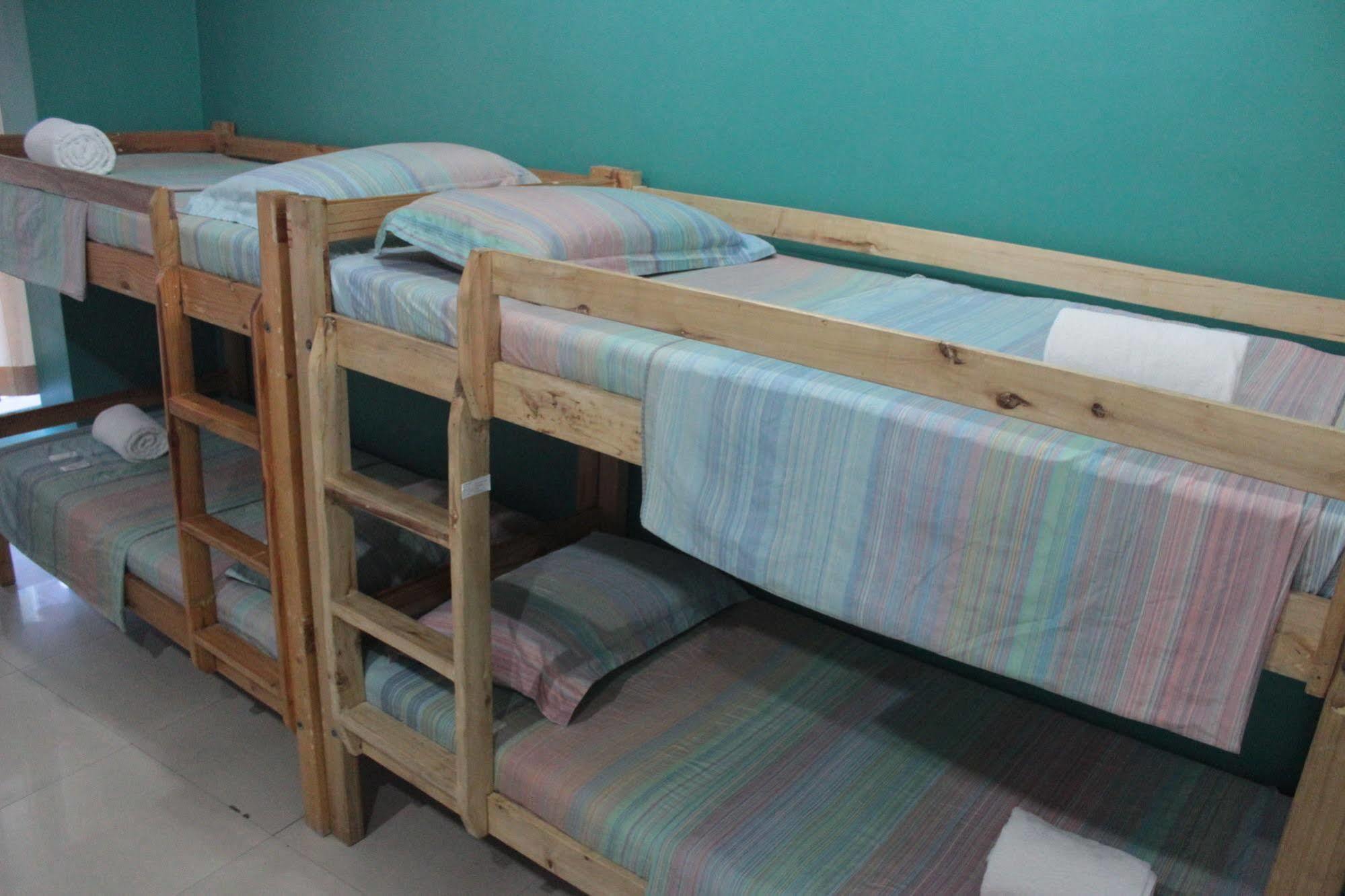 Yuj Inn - Quezon City Extérieur photo