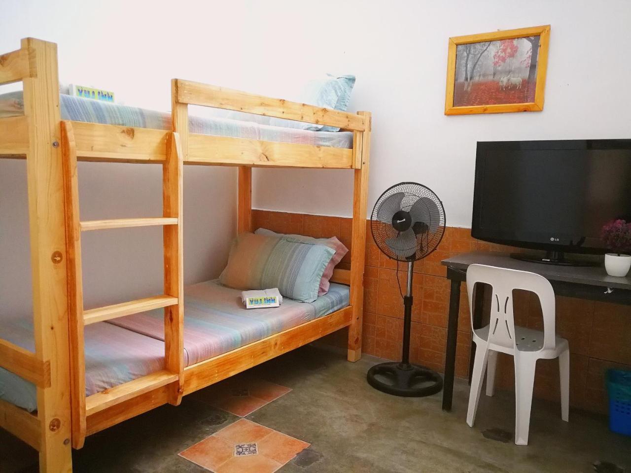 Yuj Inn - Quezon City Extérieur photo